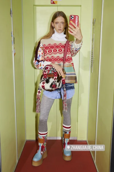 Look 31
